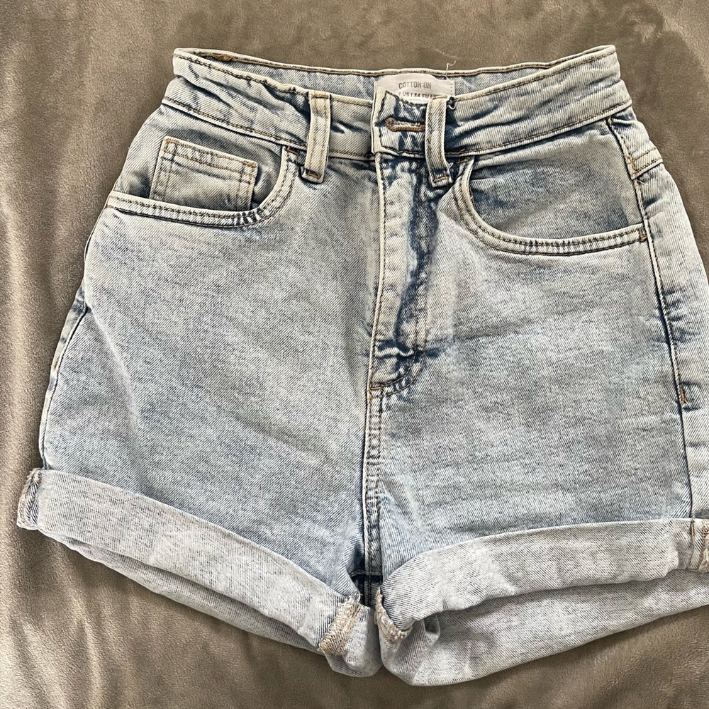 Cotton On High Rise Stretch, rolled cuff, size 2